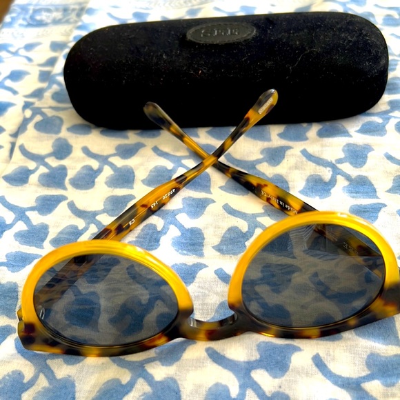 See By Chloe Accessories - Made in Italy tortoise sunglasses by See!!😎